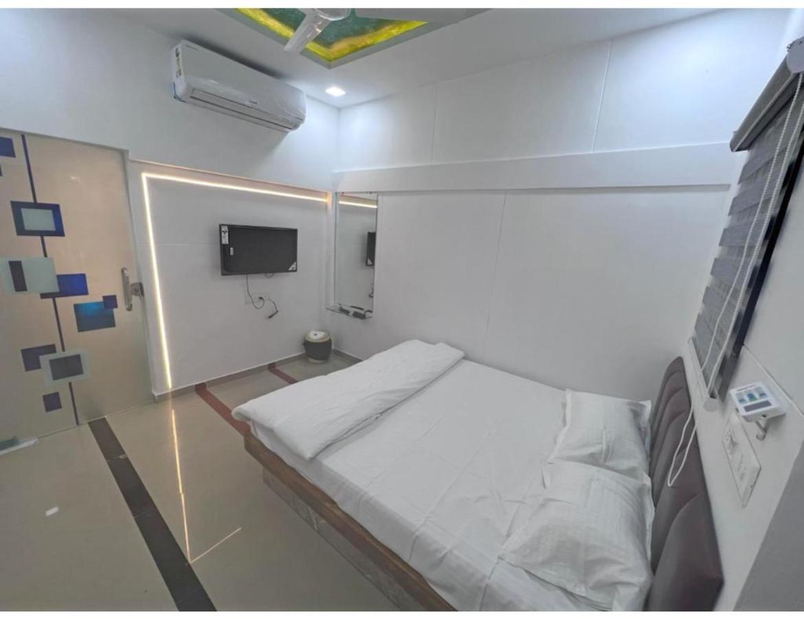 Hari Homestay, Garudeshwar Eksteriør billede