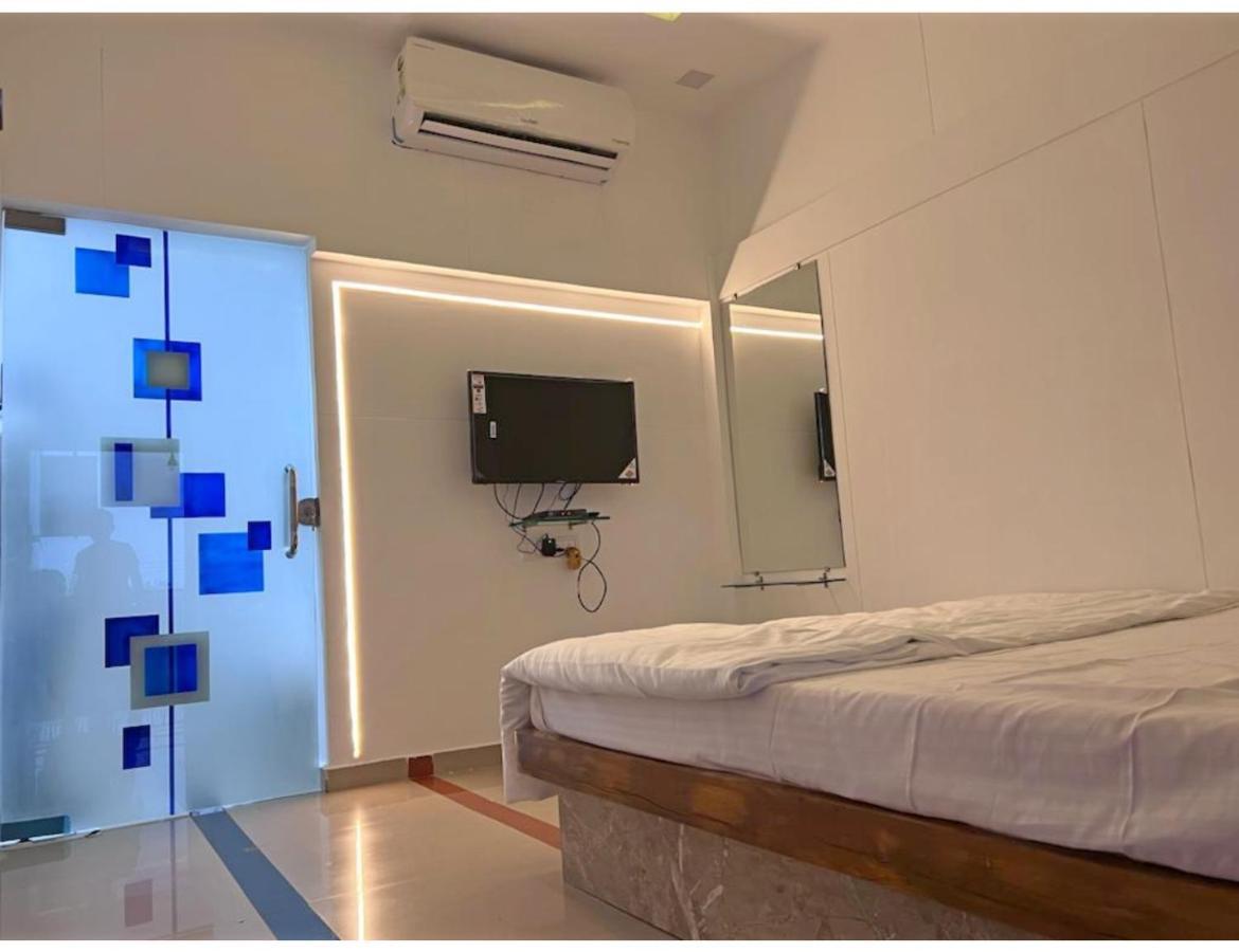 Hari Homestay, Garudeshwar Eksteriør billede